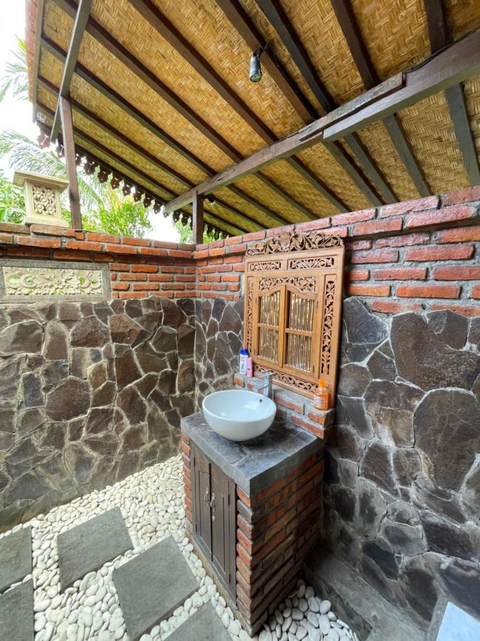 Villa Bantes Mps Kubutambahan  Kültér fotó